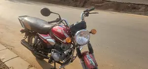 TVS HLX 125 2018 Red