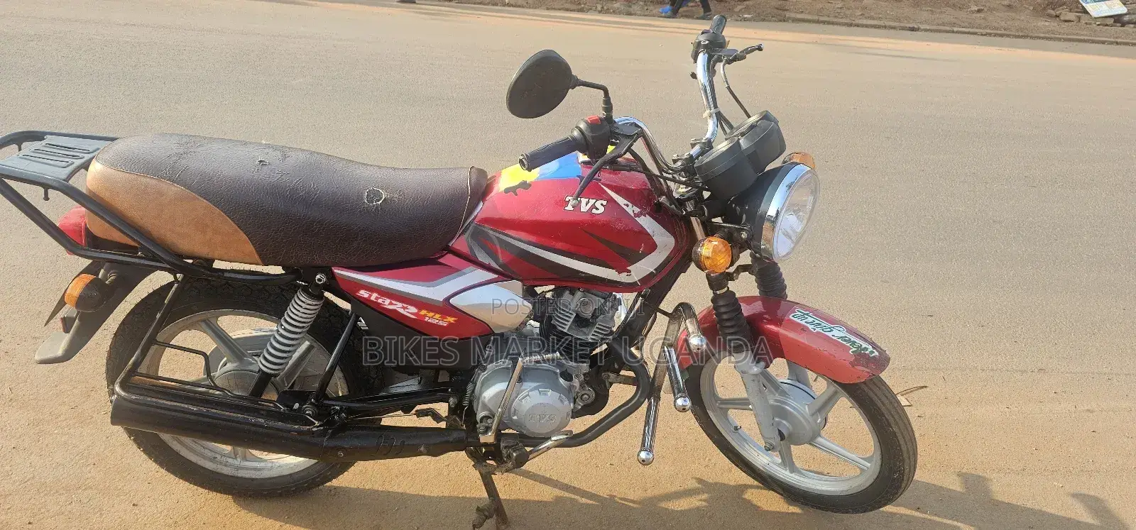 TVS HLX 125 2018 Red