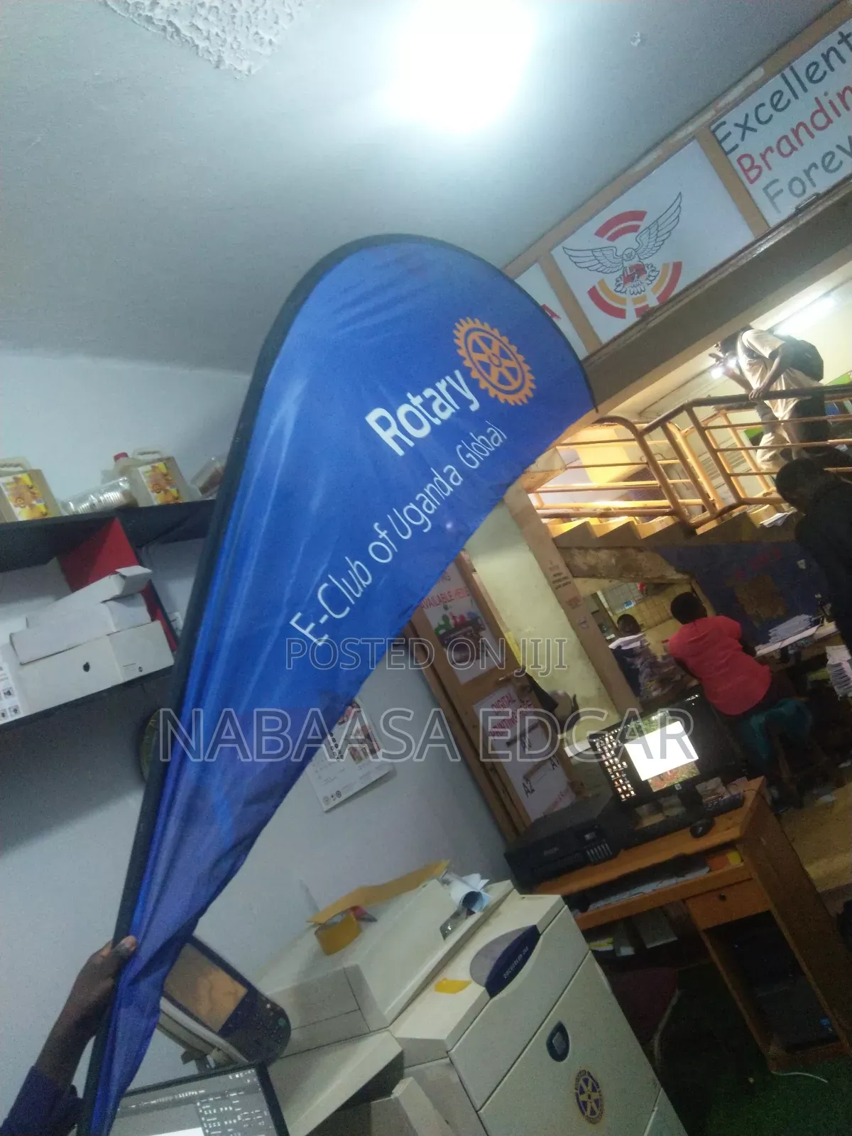 Teardrop And Pullup Banners
