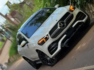 Mercedes-Benz GLE-Class 2021 White