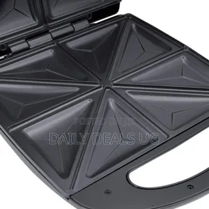 Geepas Gst5391 1100w 4 Slice Sandwich Maker