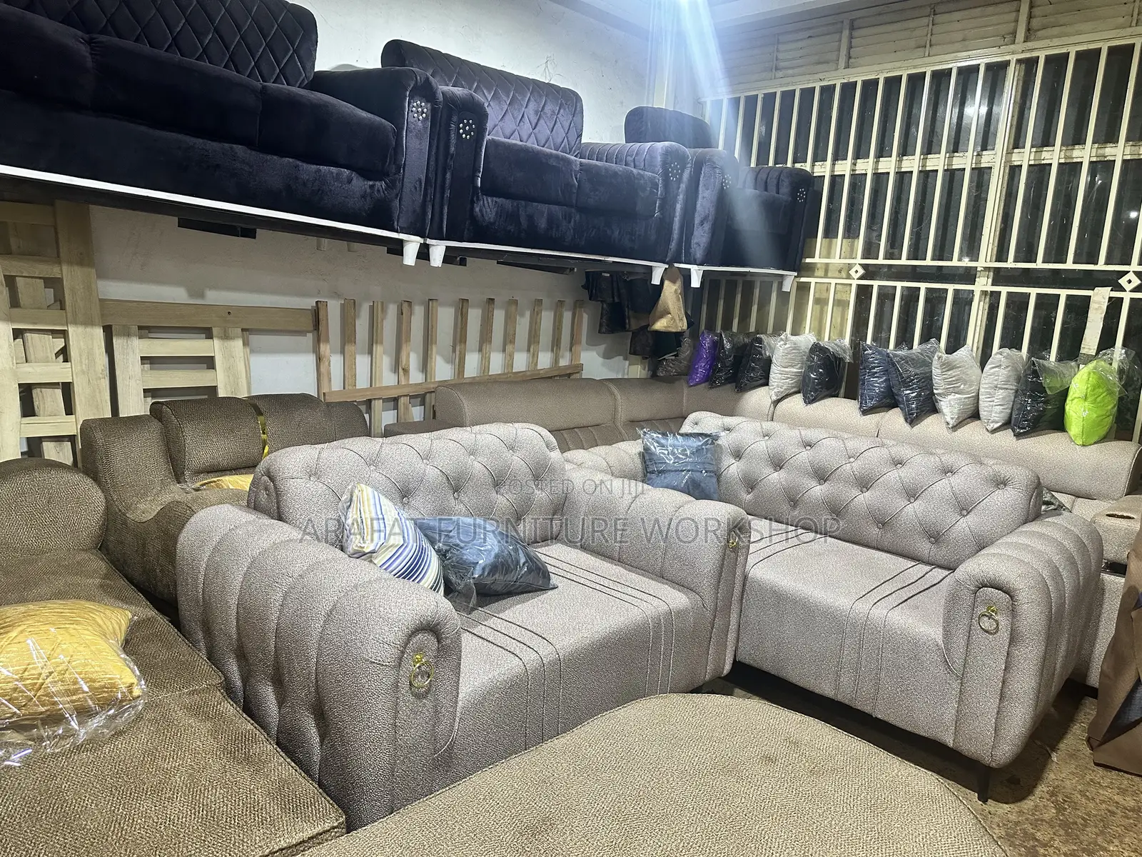 Modern Trendy Sofa Set