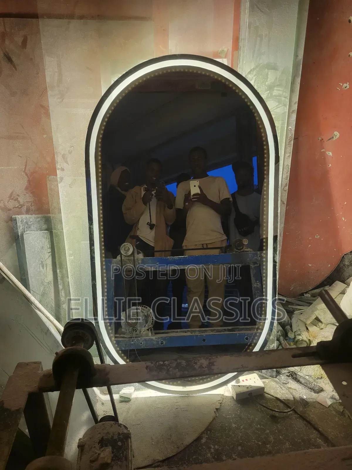 Oval Light Showing Mirror