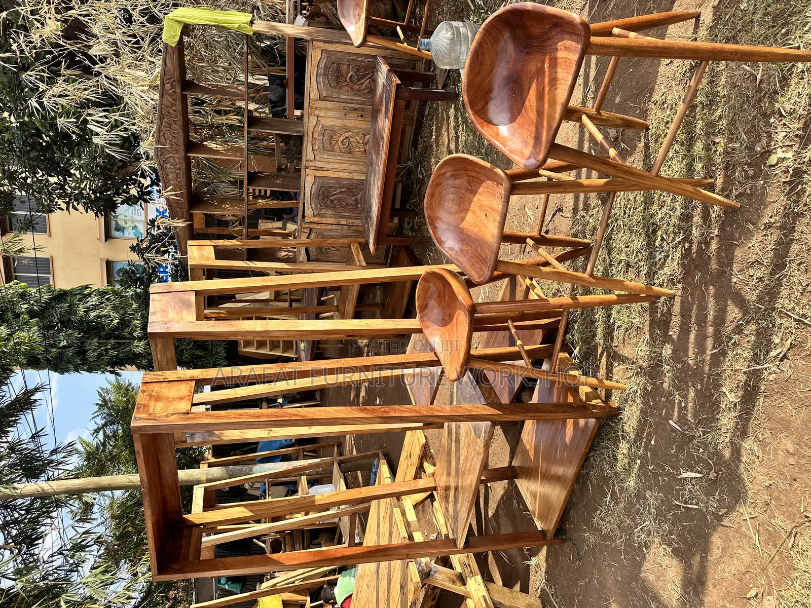 Airbnb Kitchen Highland Stool