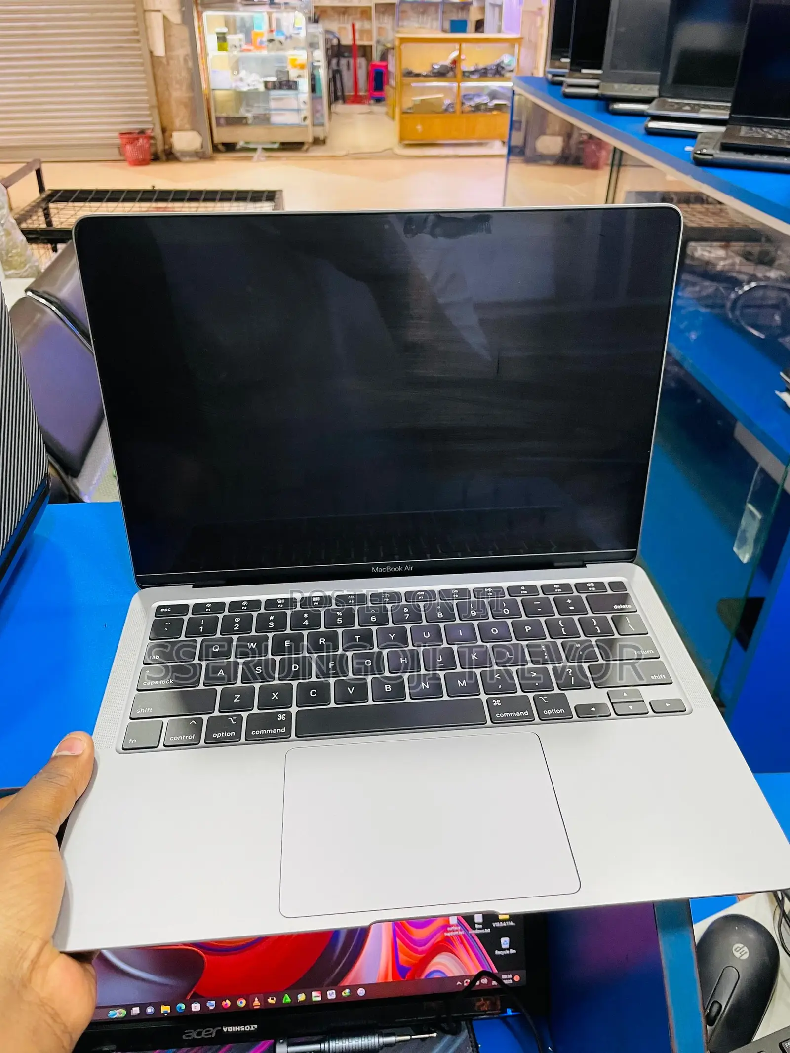 Laptop Apple MacBook Air 2019 8GB Intel Core I5 SSHD+SSD 128GB