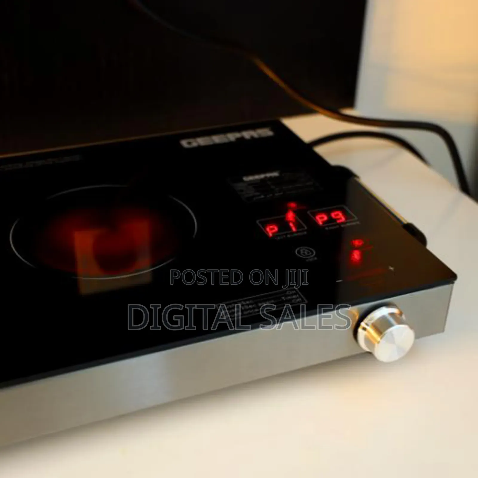 Geepas Digital Infrared Cooker Gic6131