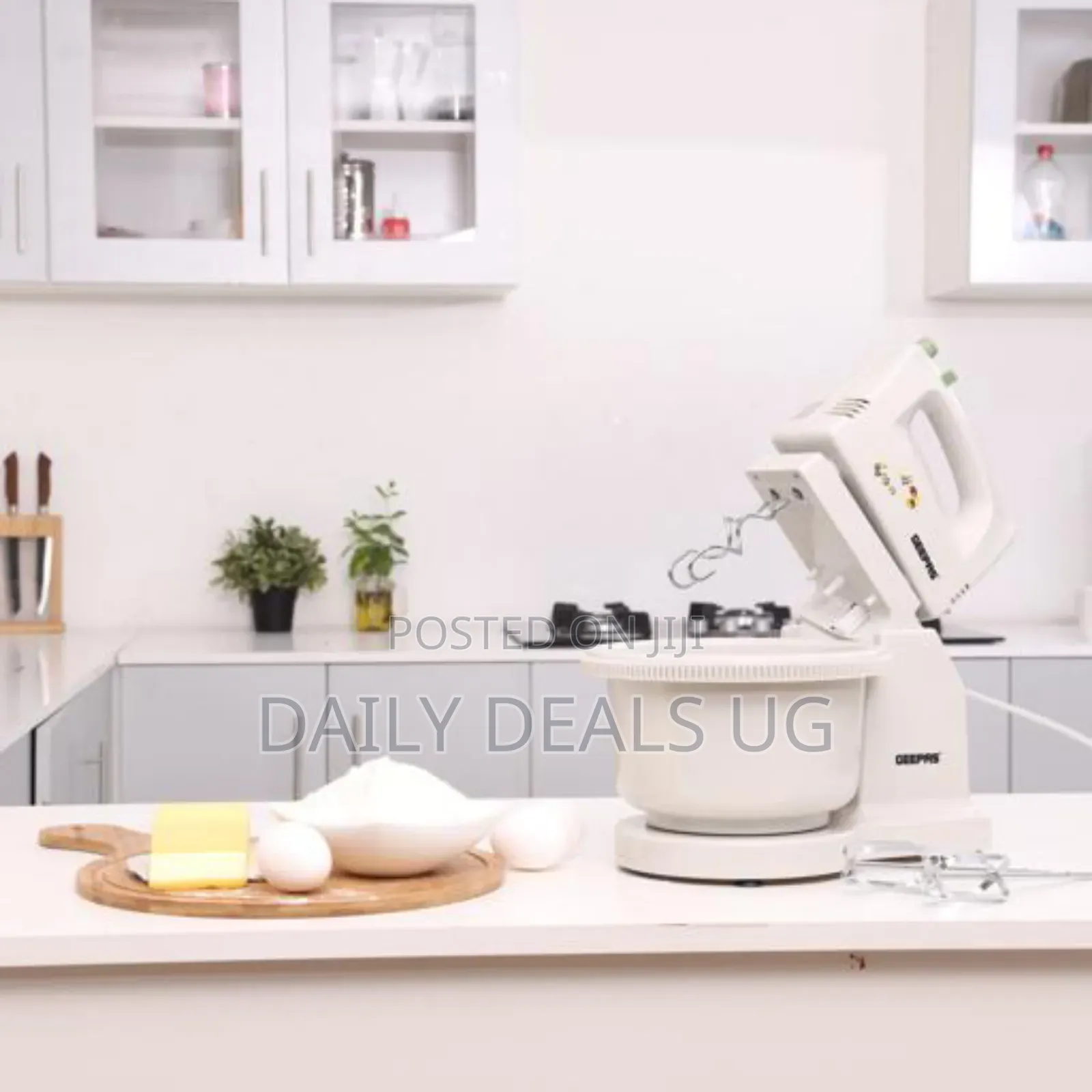 Geepas 250w Hand Mixer With Stand Bowl