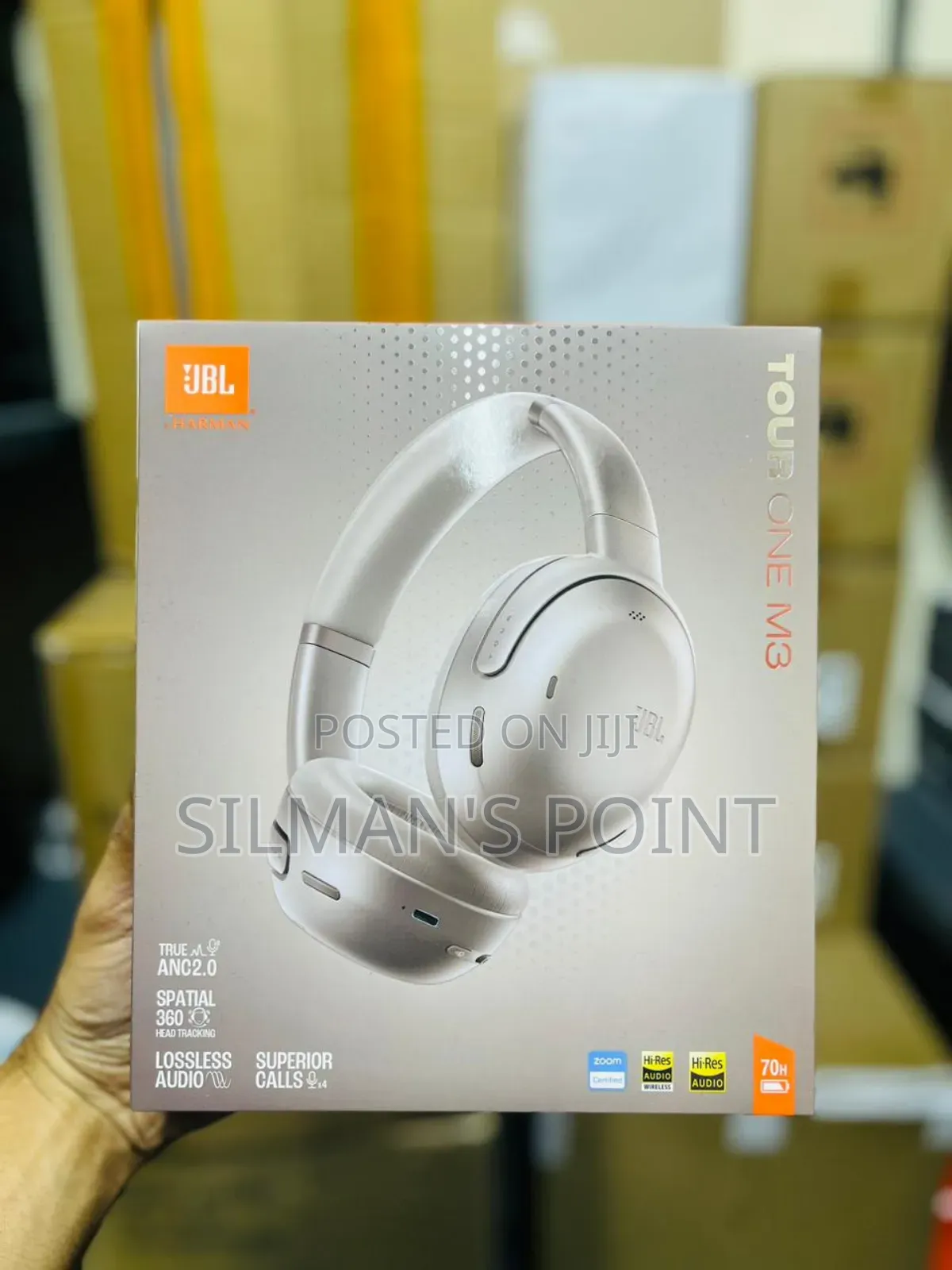 JBL Tour One M3 Beige