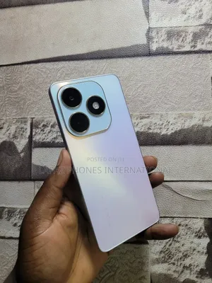 Tecno Spark 20 128 GB White