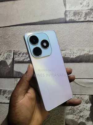 Tecno Spark 20 128 GB White