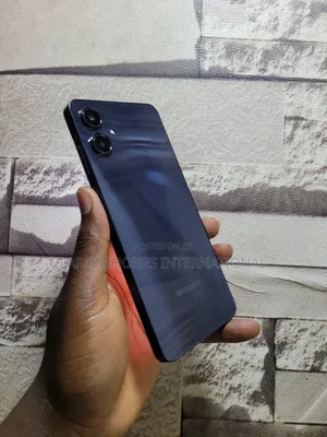 Samsung Galaxy A06 64 GB Black