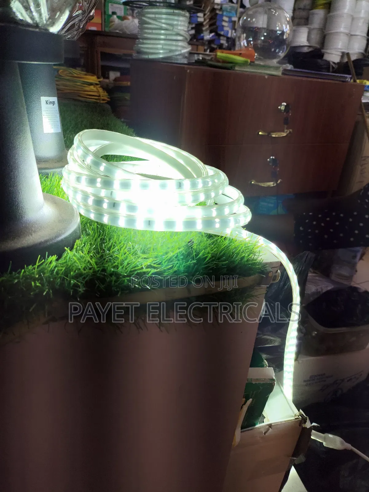 Led White Strip Light