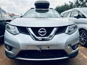 Nissan X-Trail 2.0 Petrol AWD 2015 Silver