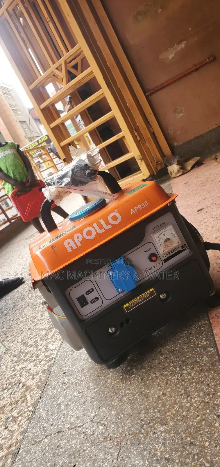 Generator ( Saloon / 2t ) 950w / 1kva