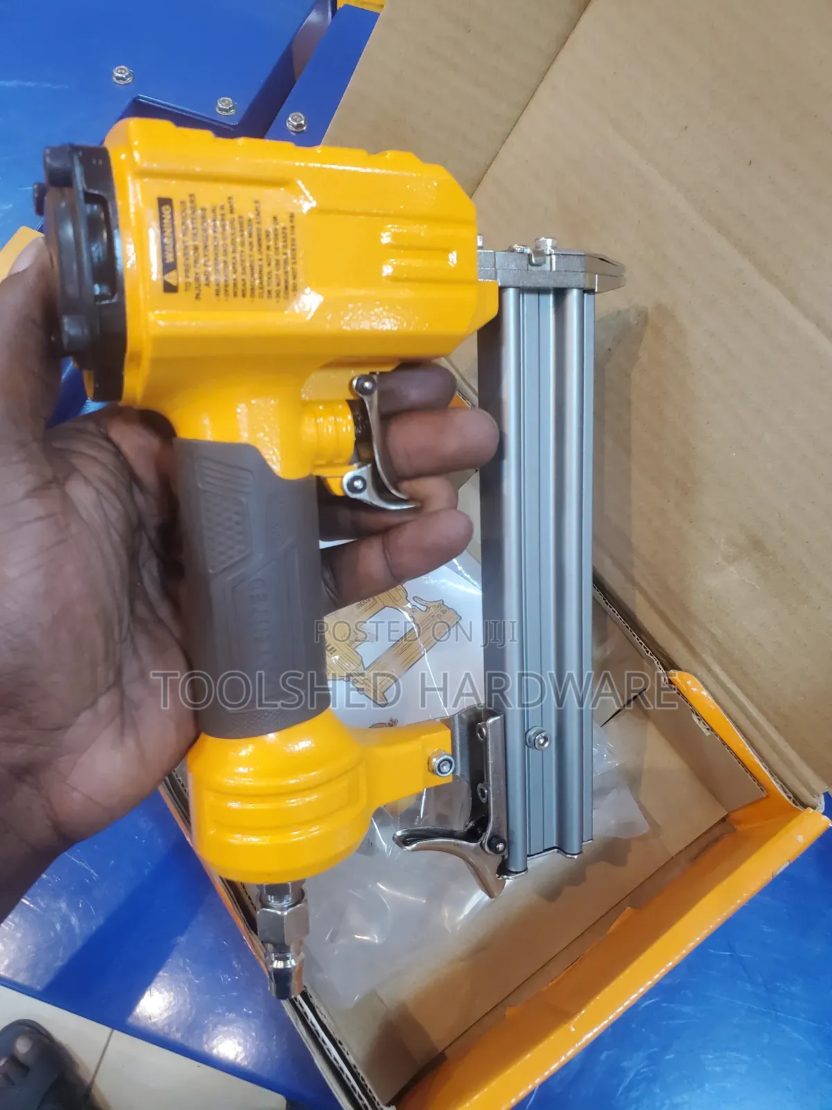 Ingco Air Brad Nailer, Air Staple Gun.
