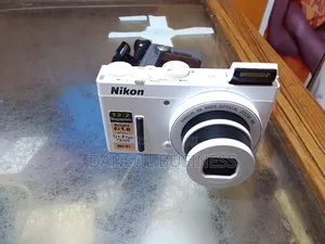 Nikon Coolpix P330 Camera