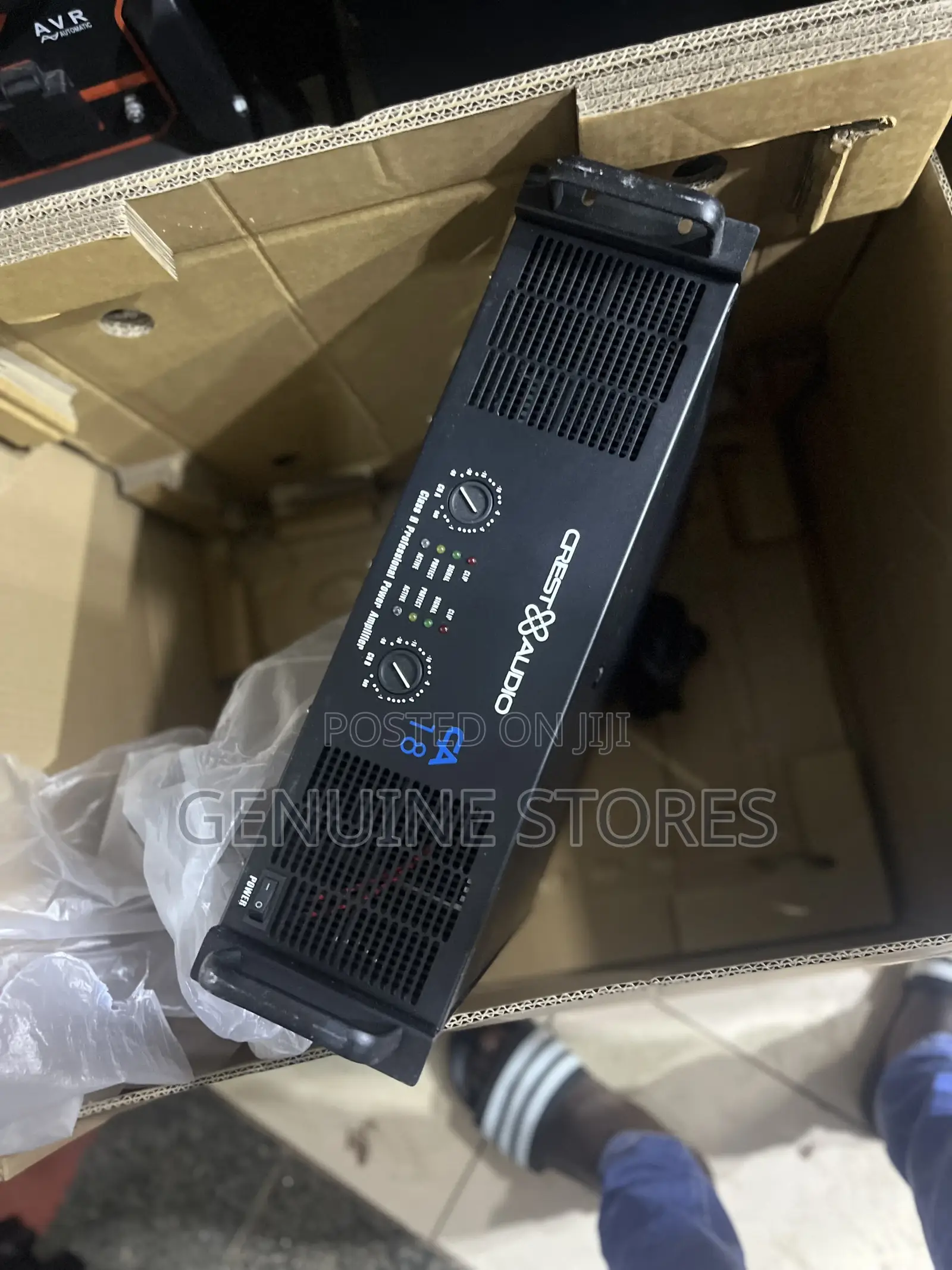 Crest Audio 18 Power Amplifier.