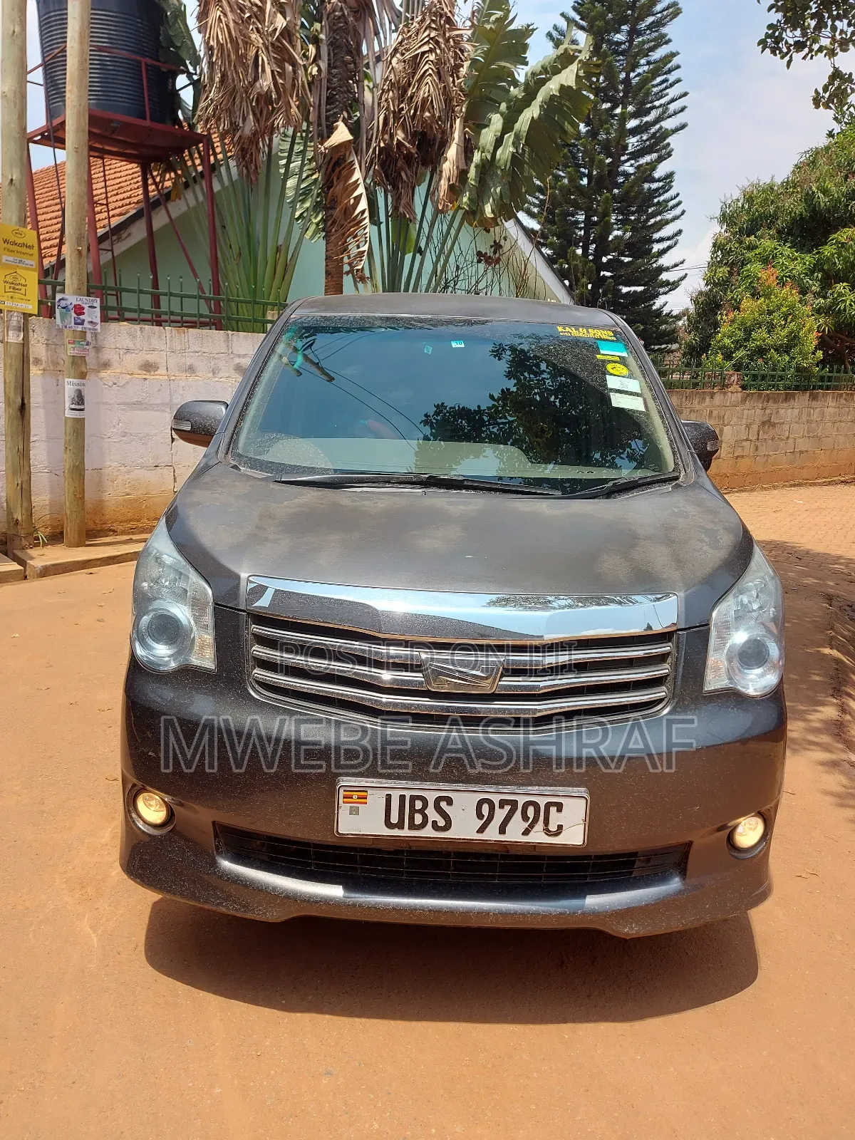 Toyota Noah New Model for Hire