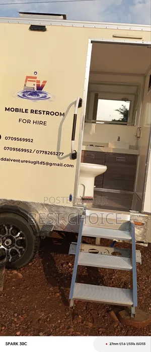 Mobile Toilet Cleaning Specialists
