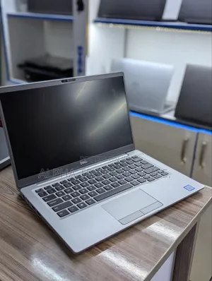 Laptop Dell Latitude 7400 8GB Intel Core i5 SSD 256GB