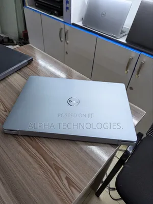 Laptop Dell Latitude 7400 8GB Intel Core i5 SSD 256GB