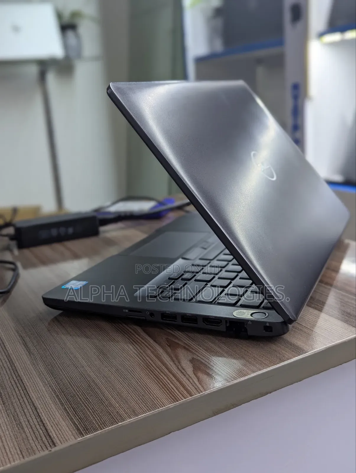 Laptop Dell Latitude 5400 8GB Intel Core I5 SSD 256GB