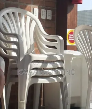 1piece Stackable Plastic Multifunctional Chairs- With Arms