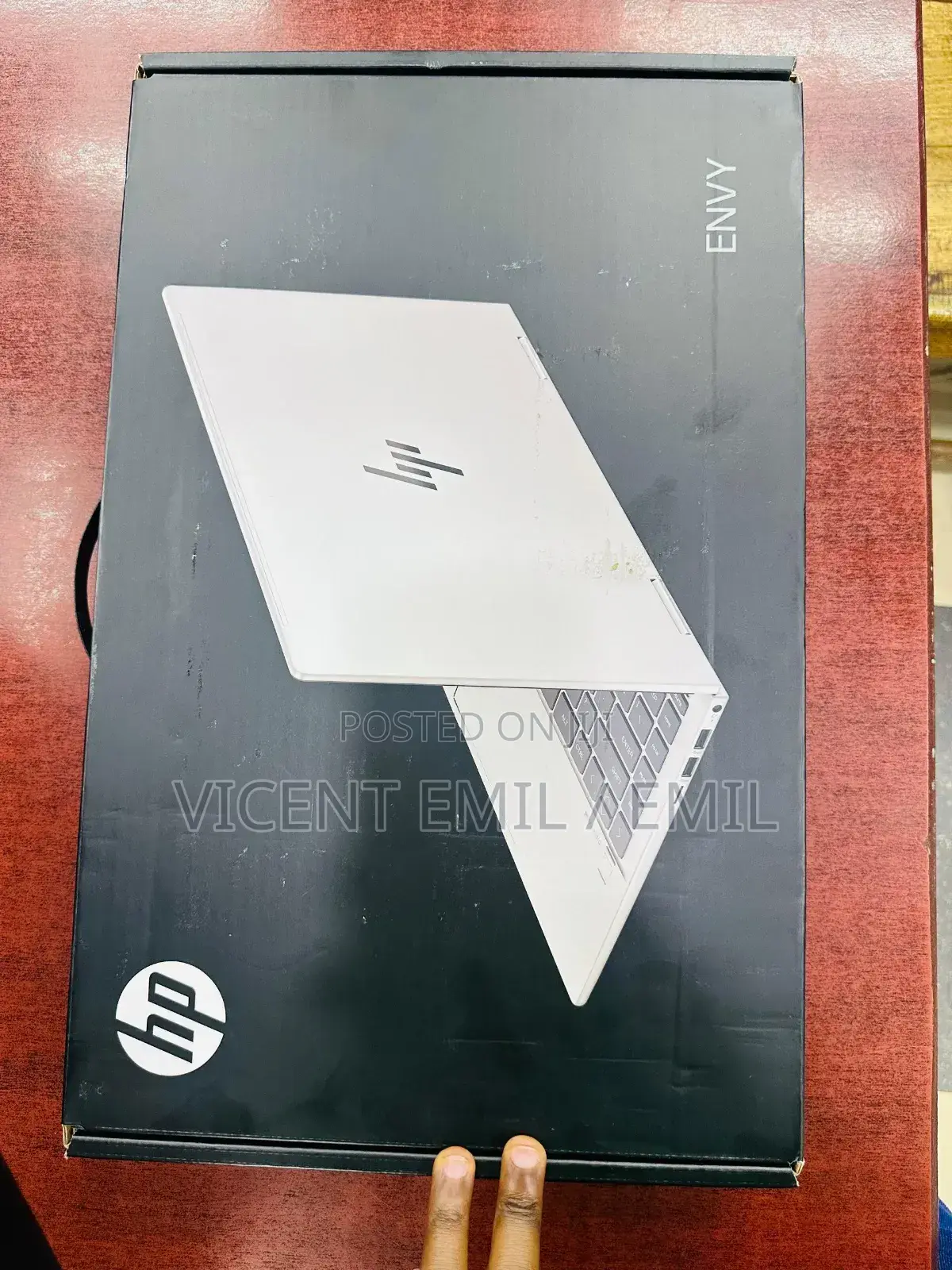 New Laptop HP Envy 14 8GB Intel Core i5 SSD 512GB