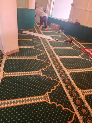 Quality Mosque Carpets Per Squaremeter