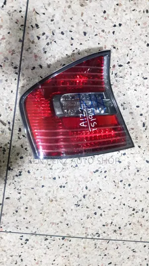 Subaru Legacy Bl5 Taillamp