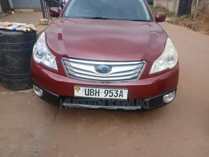 Subaru Outback 2010 Red