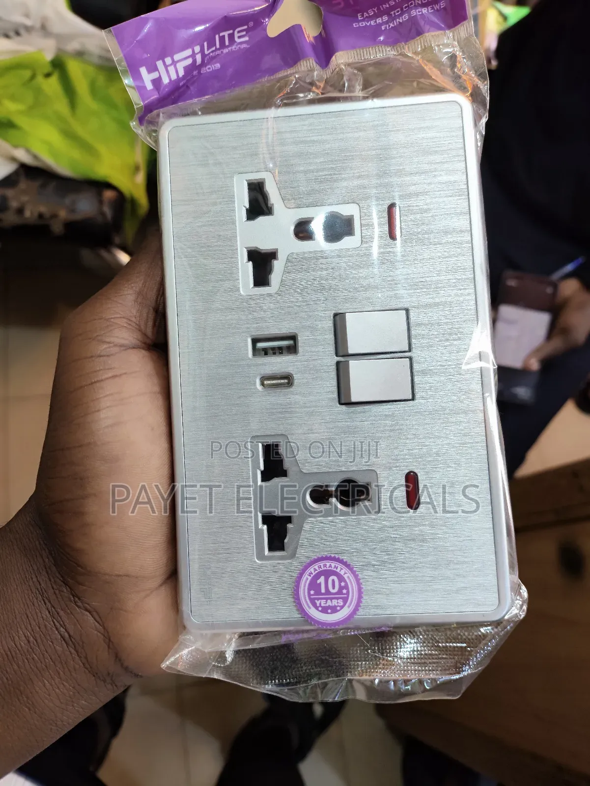 Grey Double Socket With Usb and C Type