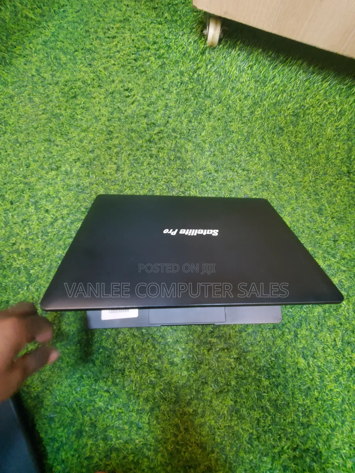 Laptop 4GB Intel Celeron eMMC 60GB
