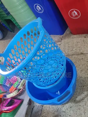 Laundry Basket Open