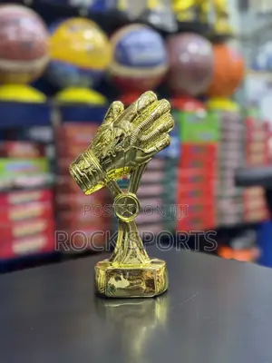 Golden Gloves (Original)