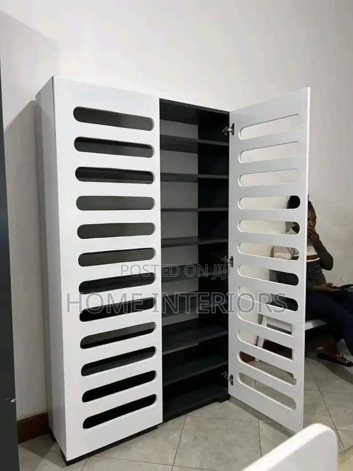 White Shoe Rack