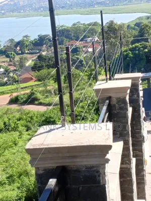 Electric Fence With Free Stands, Kampala