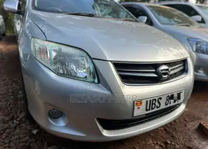 Toyota Corolla Fielder 1.5 Petrol AWD 2011 Silver
