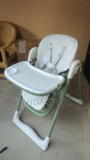 Adjustable Feeding Chair – Comfy and Safe Adjustable Feeding Chair