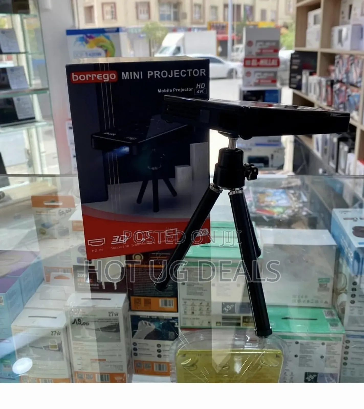 Borrego Compact Portable Dlp Mini Projector With Tripod