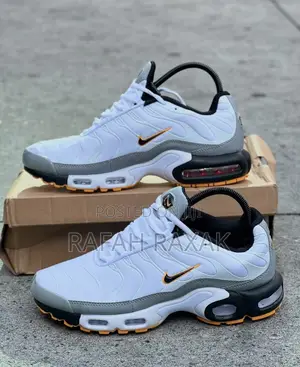 Original Nike Air Max Plus Tn White/Grey/Orange Sneakers