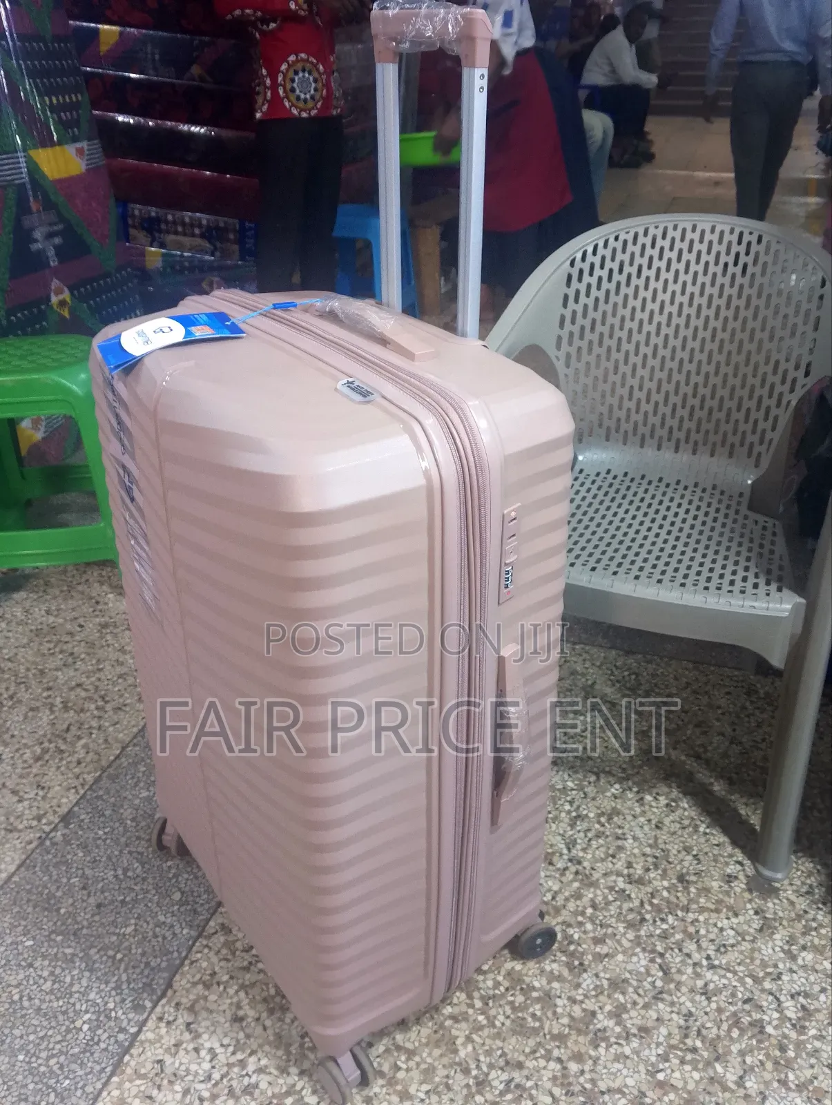 Pure Rubber Plastic Suitcase. Extra Large.( Cream)