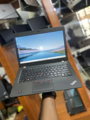 Laptop Lenovo ThinkPad Edge E450 4GB Intel Core I3 HDD 500GB