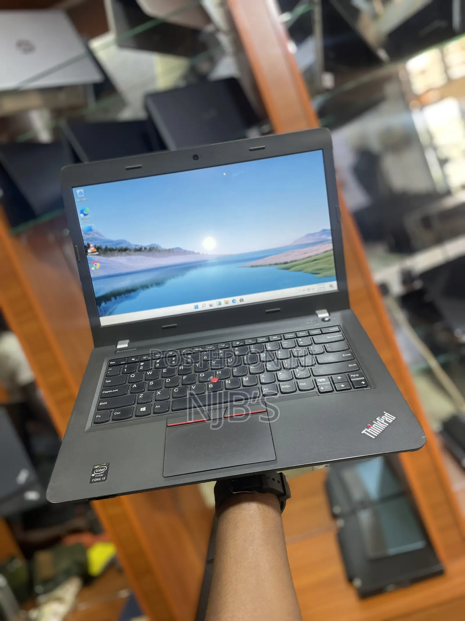 Laptop Lenovo ThinkPad Edge E450 4GB Intel Core I3 HDD 500GB