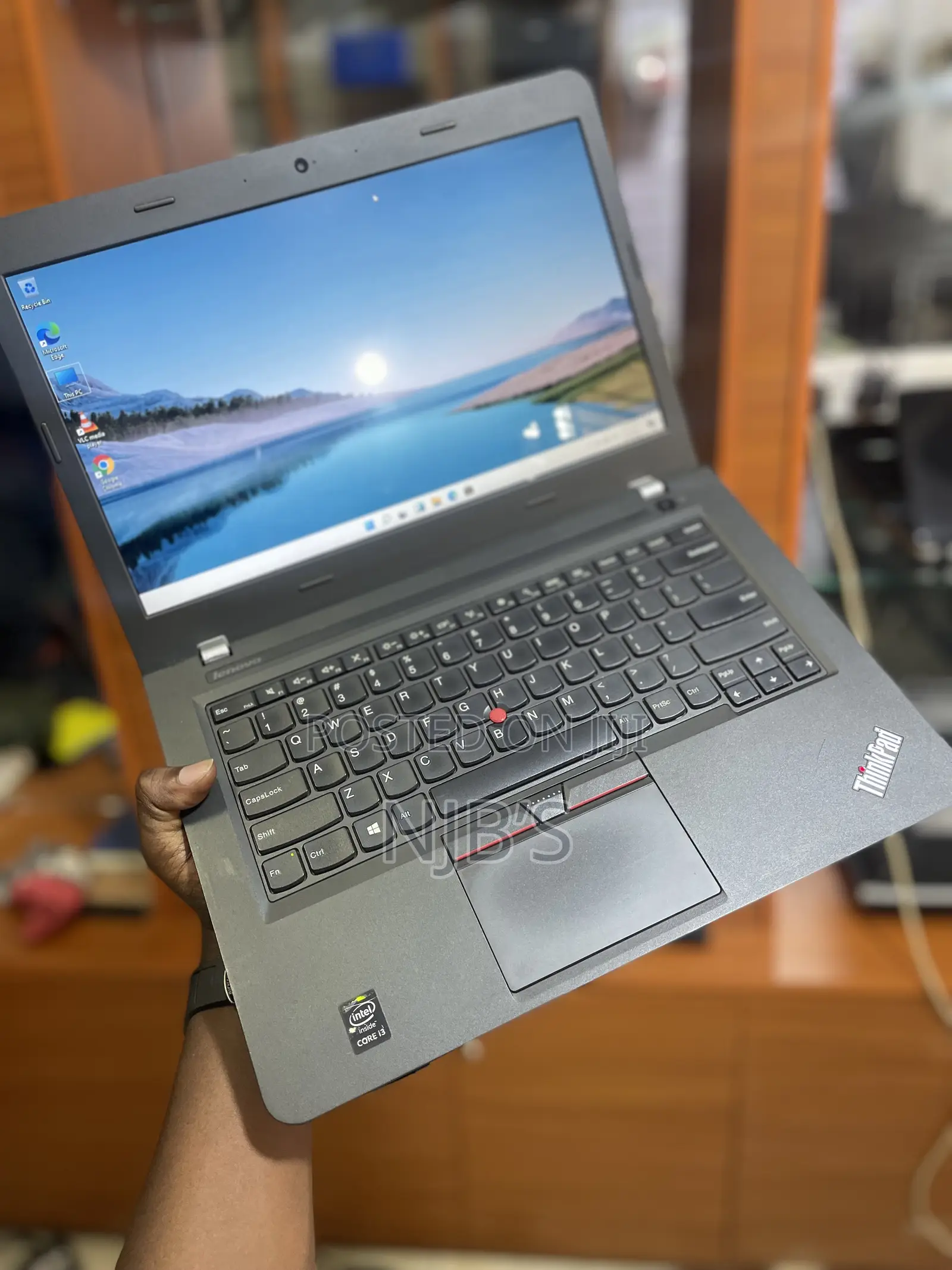 Laptop Lenovo ThinkPad Edge E450 4GB Intel Core I3 HDD 500GB