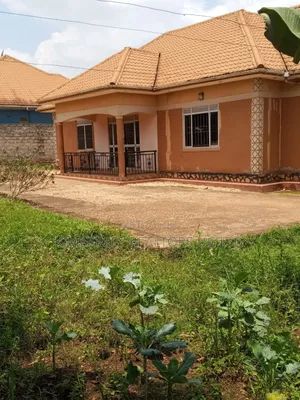 3bdrm House in Division A for sale