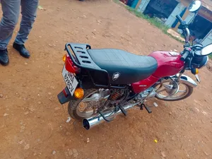 Bajaj Boxer 100 2024 Red