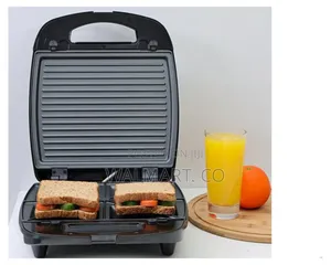 Geepas Gsm5444 920w 4 Slice Sandwich Maker