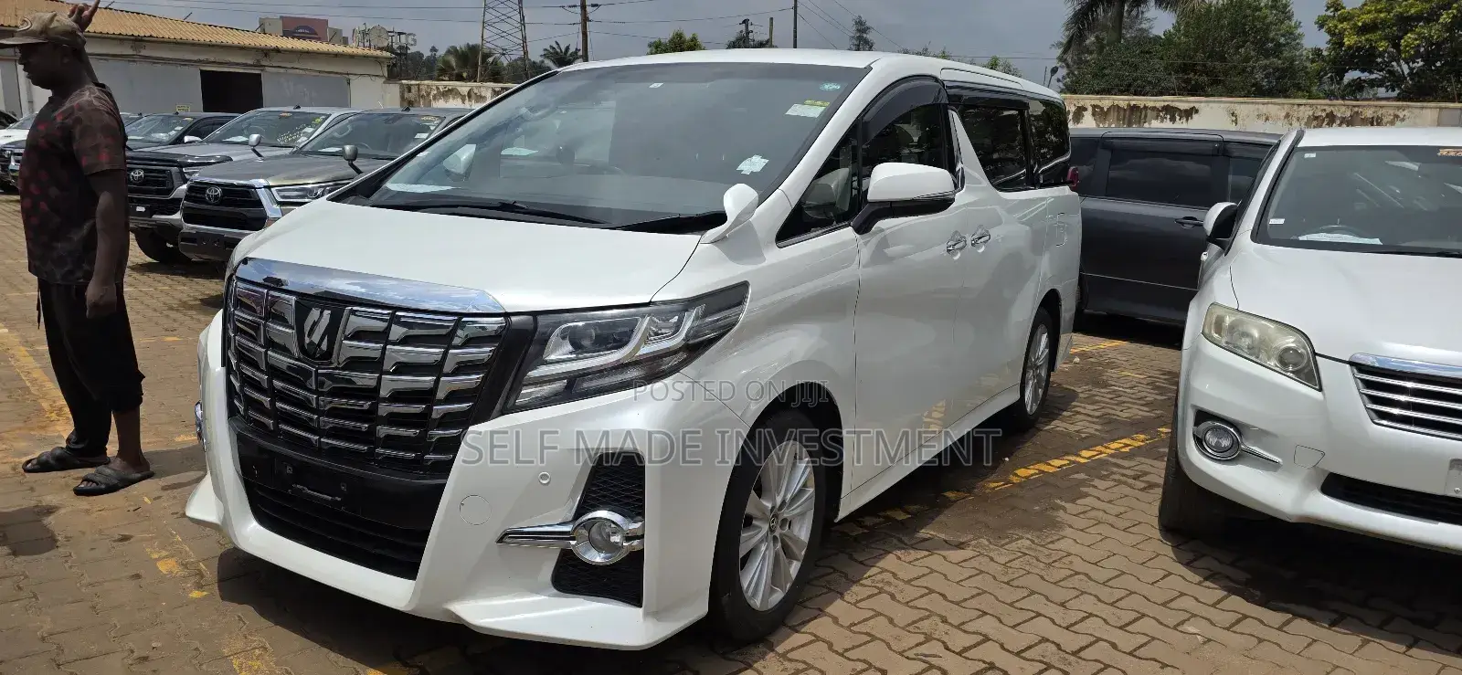 Toyota Alphard 2018 White