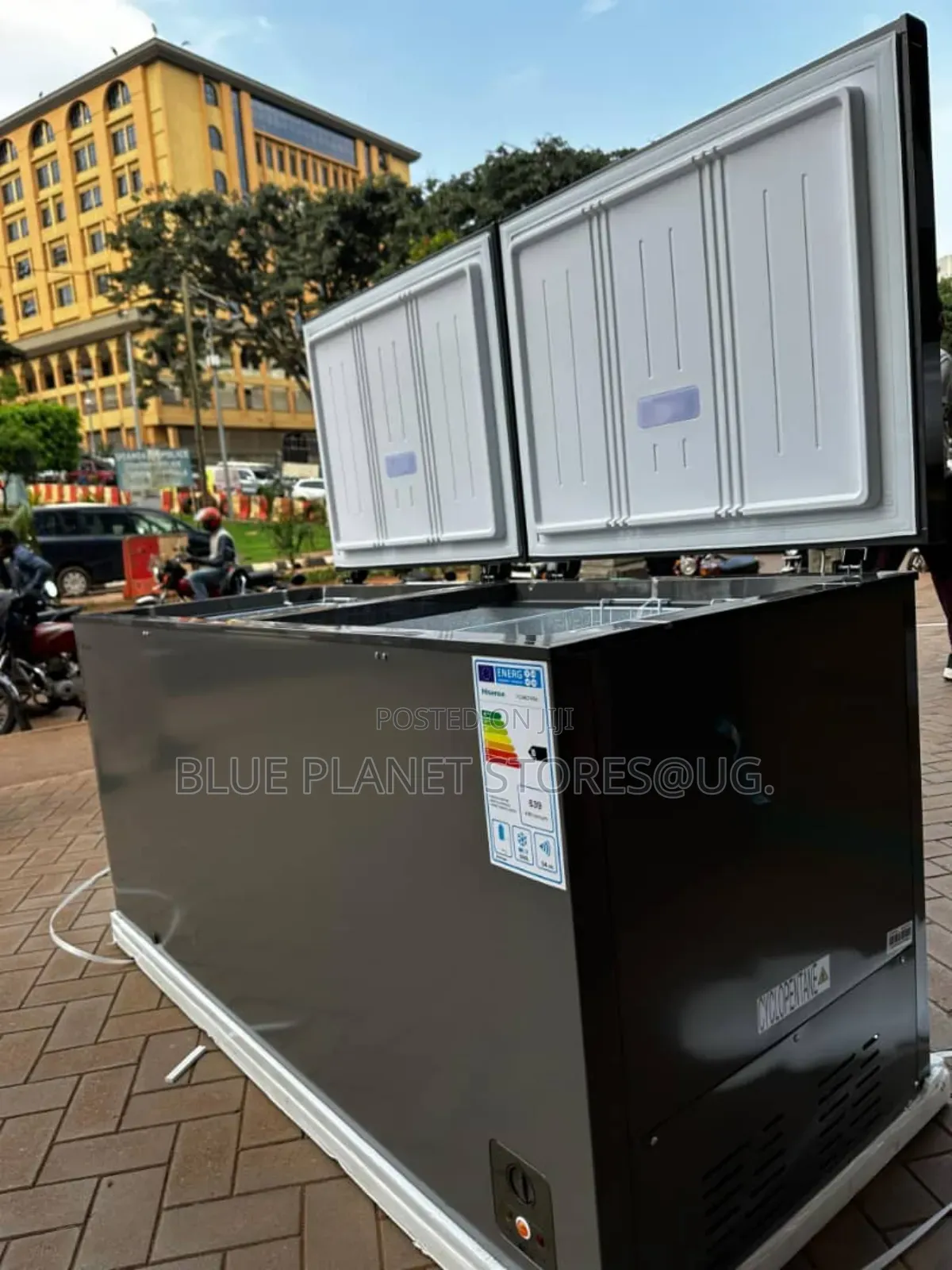 Hisense 660litres Double Door Deep Freezers \\ Fc-66dt4sa.
